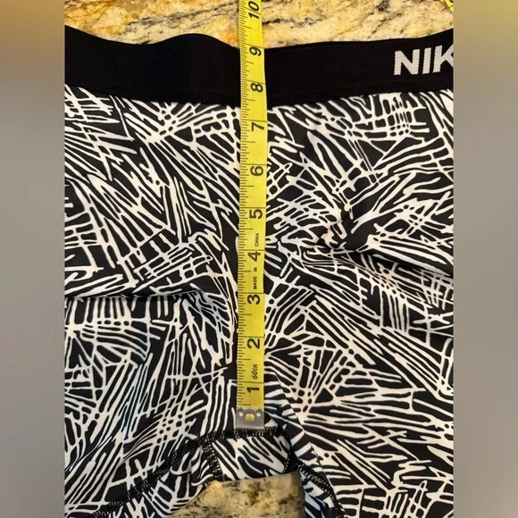 Nike Pro Dri Fit Women’s Leggings Abstract Print Size M - Picture 11 of 13